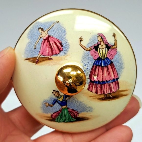 Vintage 1940's Royal Winton " National Dances " mini teapot stacking set - Picture 13 of 16